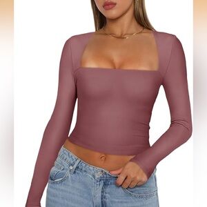 Reoria Long Sleeve Square Neck Crop Top